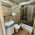Houseboat Riviera Luxury Botel