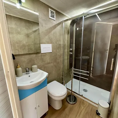Houseboat Riviera Luxury 船屋