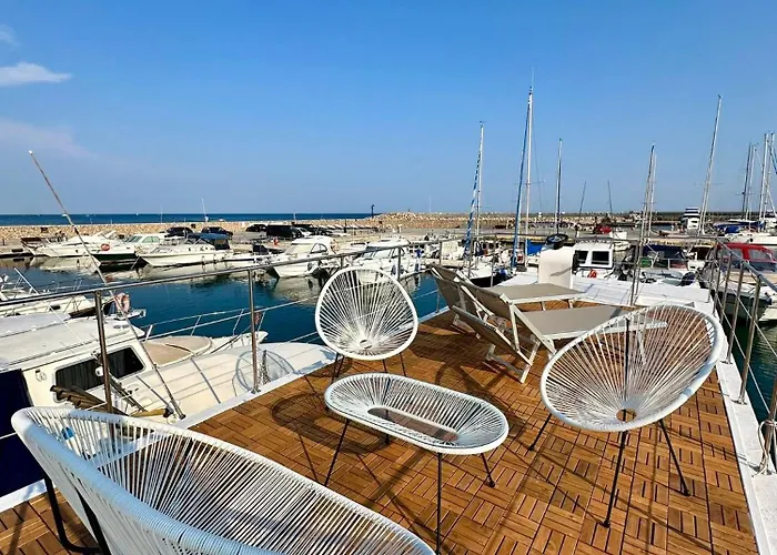 Botel Houseboat Riviera Luxury *
